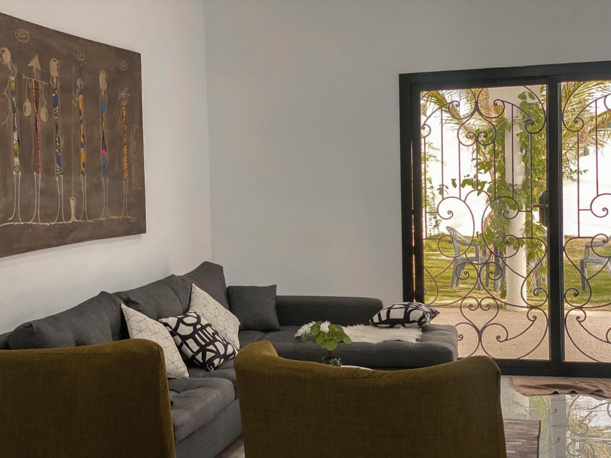 La Baraka, Extravagant Villa For 8 With Pool In Saly Gandigal Extérieur photo
