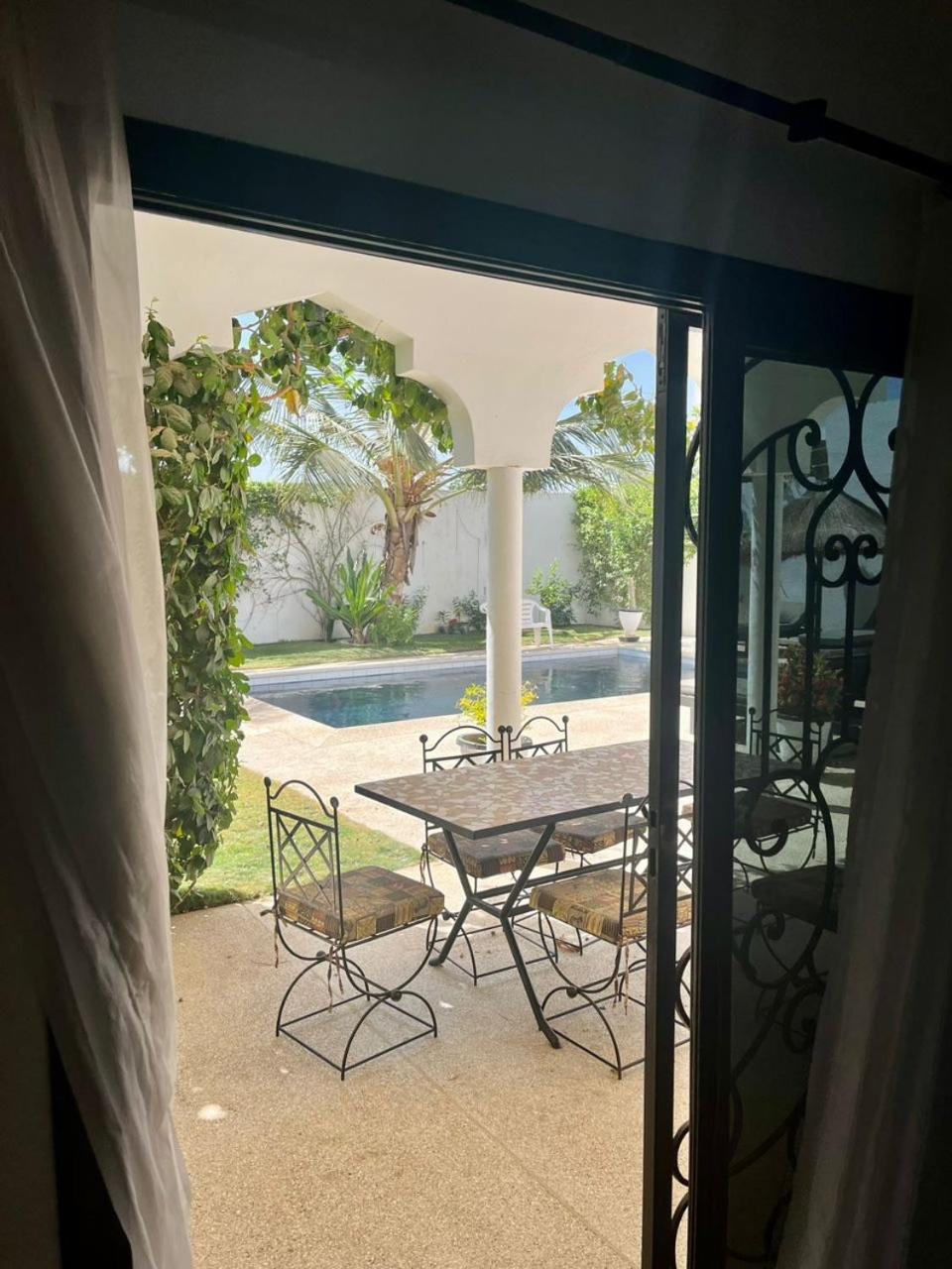 La Baraka, Extravagant Villa For 8 With Pool In Saly Gandigal Extérieur photo